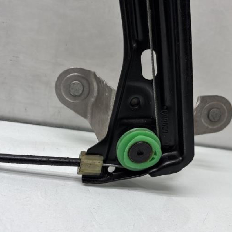 Leve vitre electrique avant droit VOLKSWAGEN GOLF 7 Photo n°4