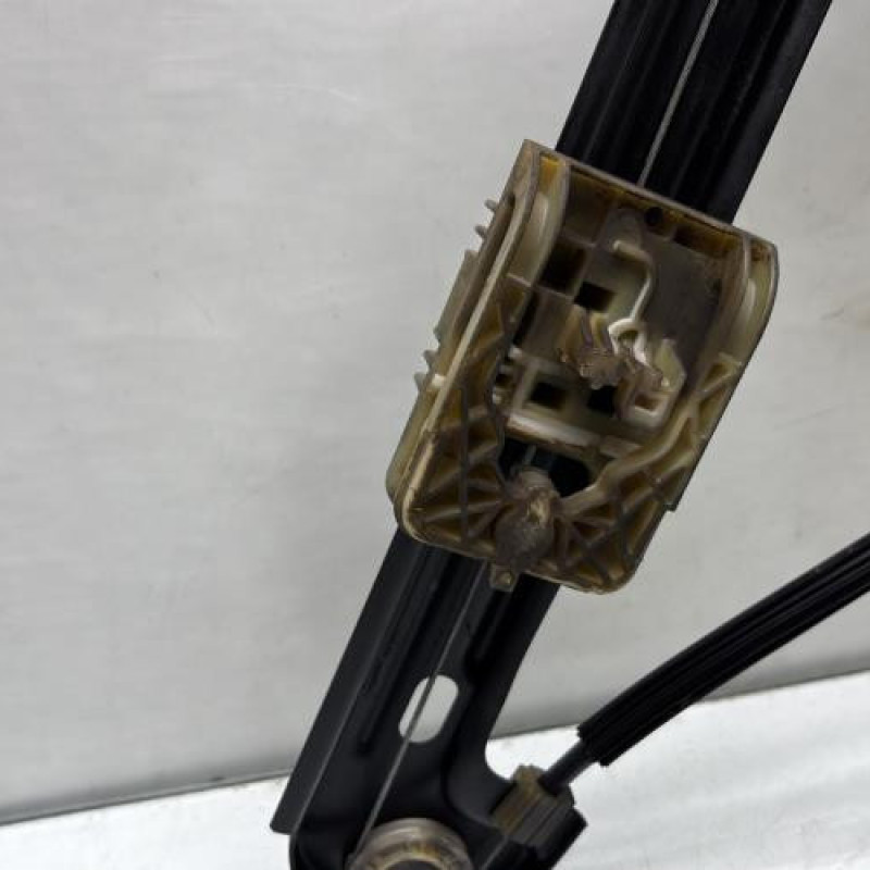 Leve vitre electrique avant gauche VOLKSWAGEN GOLF 7 Photo n°4