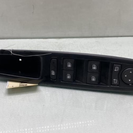 Interrupteur de leve vitre avant gauche RENAULT MEGANE 3 Photo n°1