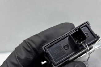 Interrupteur de leve vitre arriere gauche OPEL ZAFIRA B