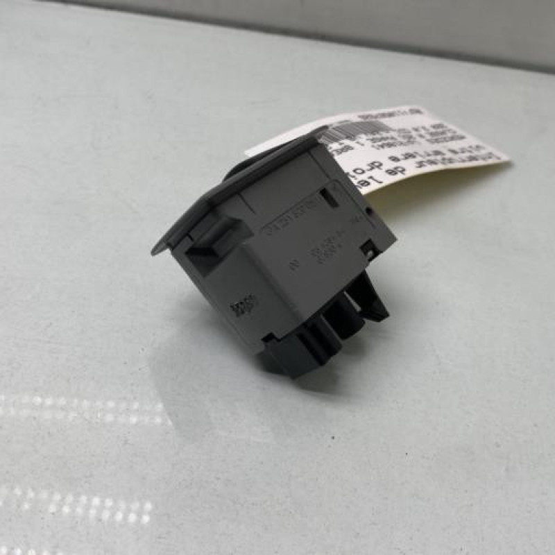 Interrupteur de leve vitre arriere droit MERCEDES CLASSE R 251 Photo n°2