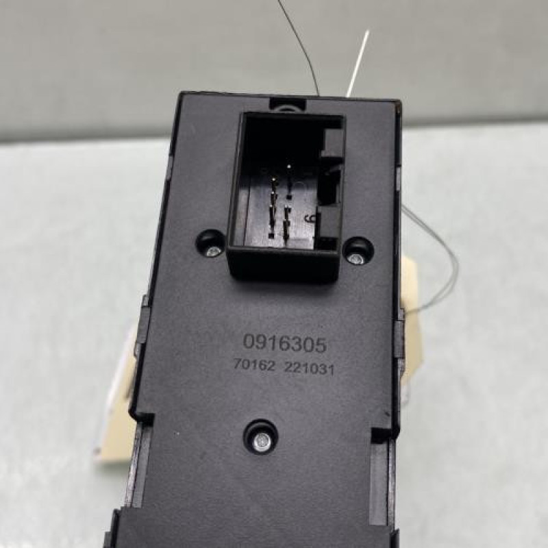 Interrupteur de leve vitre avant gauche VOLKSWAGEN PASSAT 4 Photo n°4