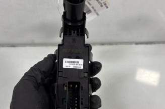 Interrupteur de leve vitre avant gauche PEUGEOT 207