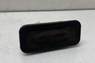 Bouton de coffre RENAULT CLIO 3 Photo n°1