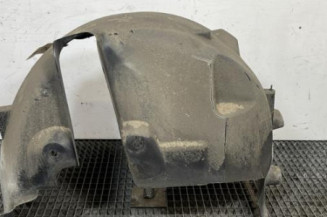 Pare boue arriere gauche RENAULT CLIO 4