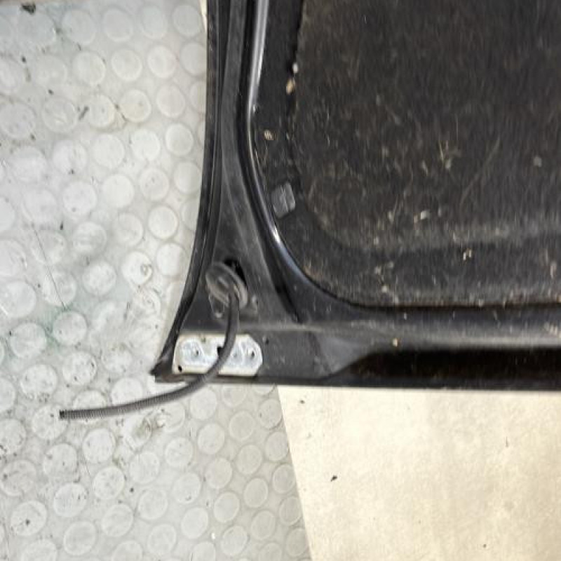 Capot VOLKSWAGEN POLO 4 Photo n°8