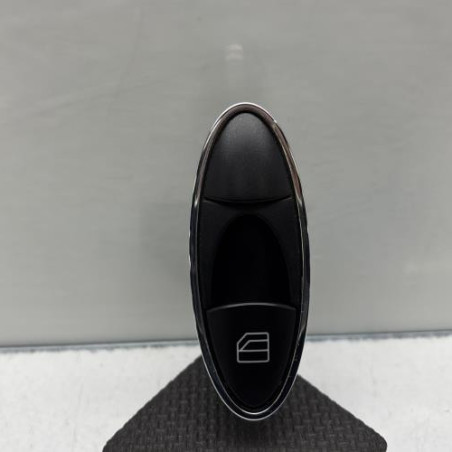 Interrupteur de leve vitre arriere gauche MERCEDES CLASSE CLS 219 Photo n°1