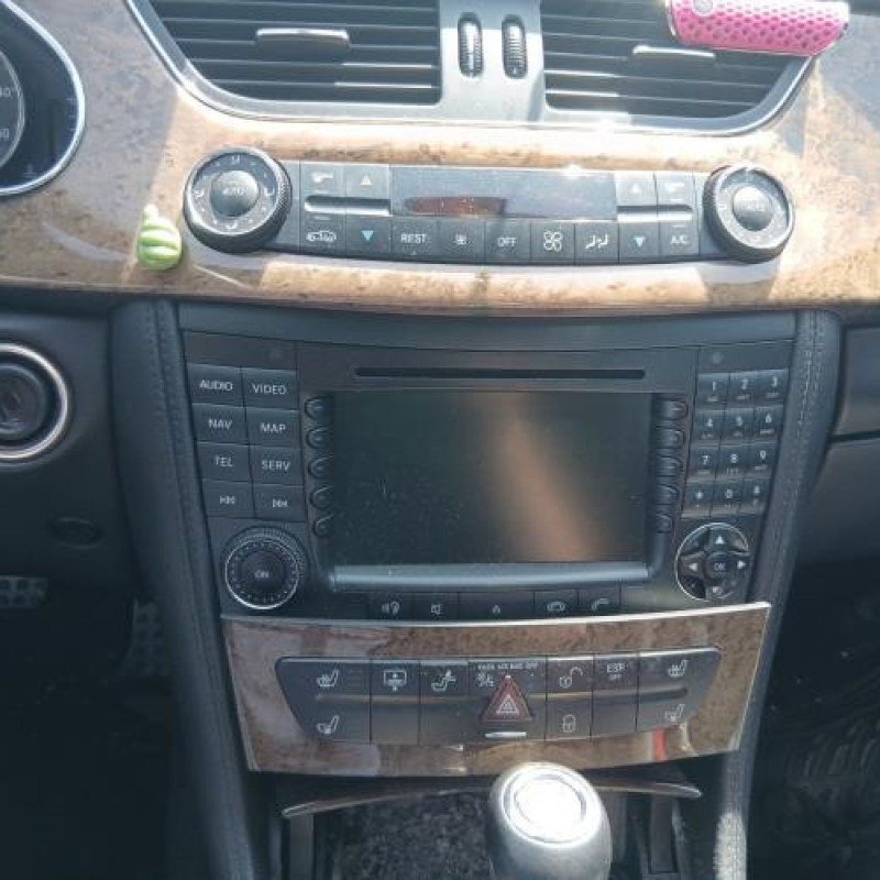 Interrupteur de leve vitre arriere gauche MERCEDES CLASSE CLS 219 Photo n°20