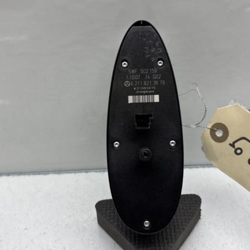 Interrupteur de leve vitre avant gauche MERCEDES CLASSE CLS 219 Photo n°2