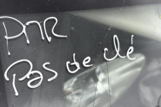 Interrupteur de leve vitre avant droit FIAT GRANDE PUNTO