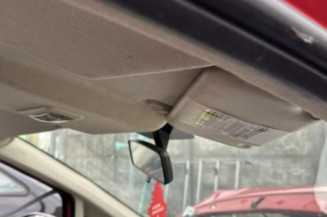 Interrupteur de leve vitre avant droit FIAT GRANDE PUNTO