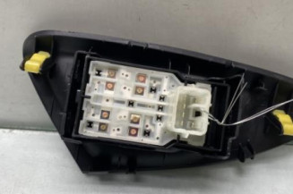 Interrupteur de leve vitre avant gauche CITROEN C1 2