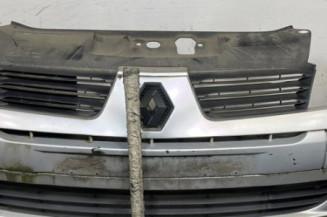 Pare choc avant RENAULT CLIO 2 Photo n°1