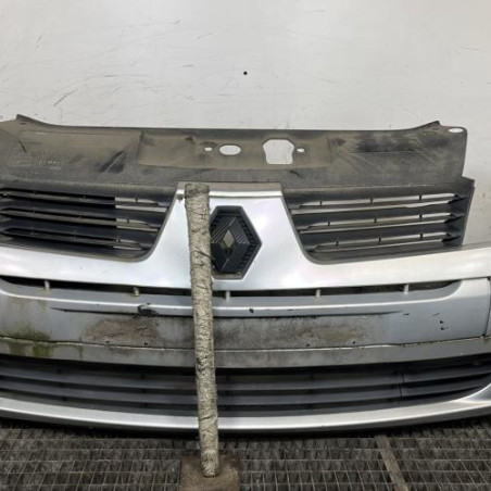 Pare choc avant RENAULT CLIO 2 Photo n°1