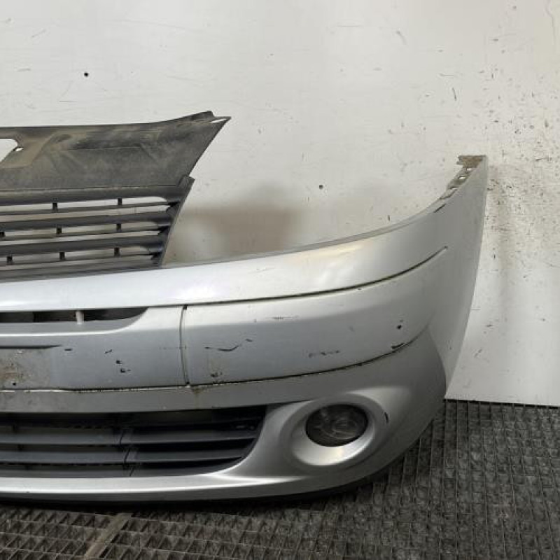 Pare choc avant RENAULT CLIO 2 Photo n°3