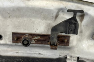 Capot RENAULT CLIO 2