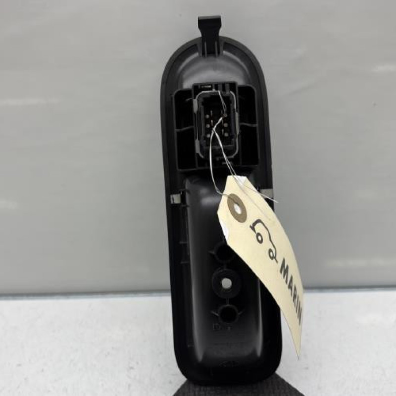 Interrupteur de leve vitre avant droit RENAULT CLIO 3 Photo n°4