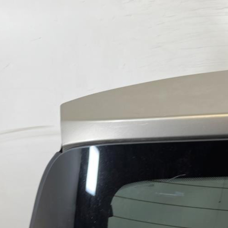 Malle/Hayon arriere RENAULT GRAND MODUS Photo n°4