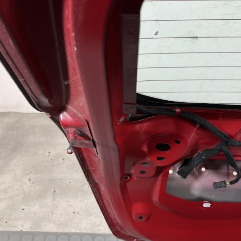 Malle/Hayon arriere DS DS4 1 Photo n°8