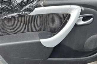 Plage arriere DACIA SANDERO 1