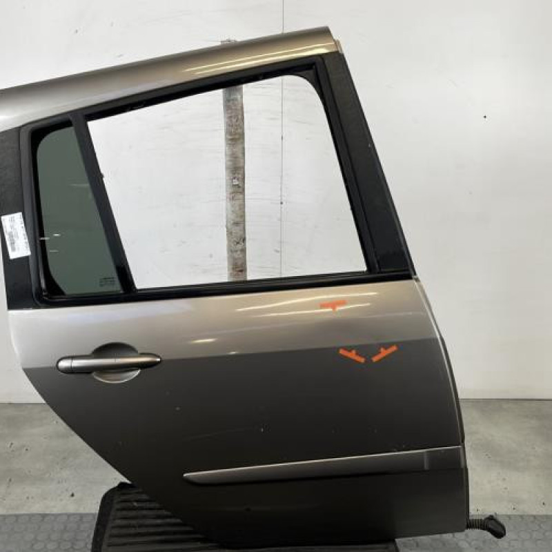 Porte arriere droit RENAULT GRAND MODUS Photo n°1