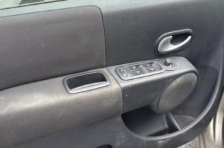 Porte arriere droit RENAULT GRAND MODUS