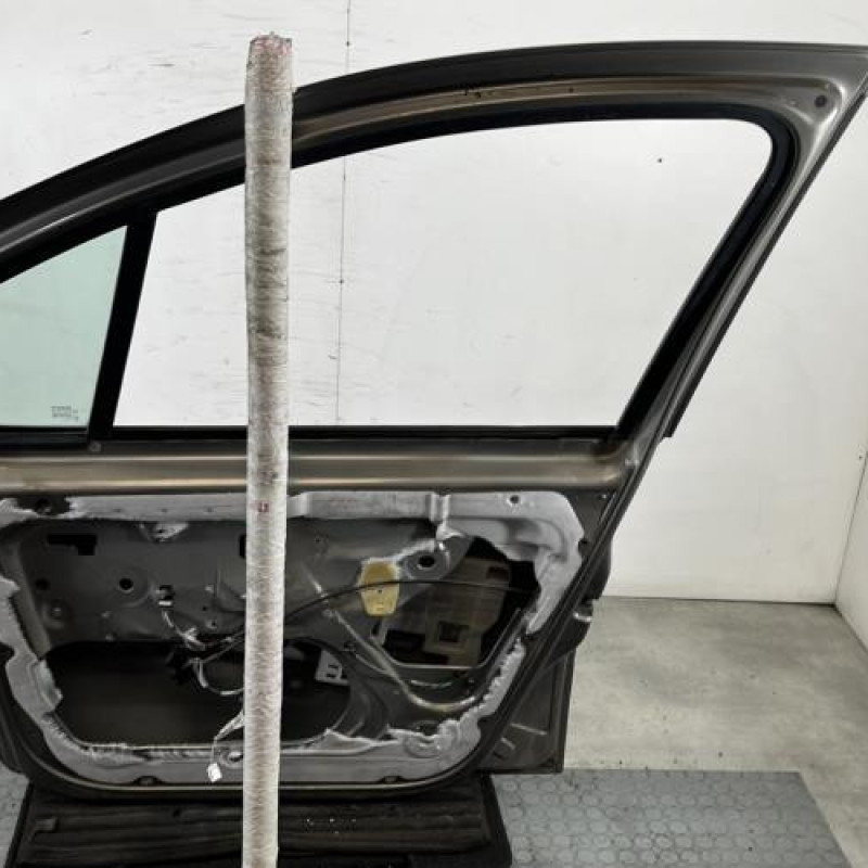 Porte avant droit RENAULT GRAND MODUS Photo n°7