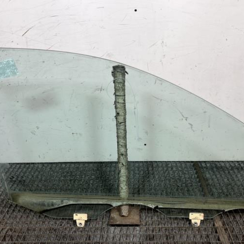 Vitre avant gauche RENAULT KOLEOS 1 Photo n°4