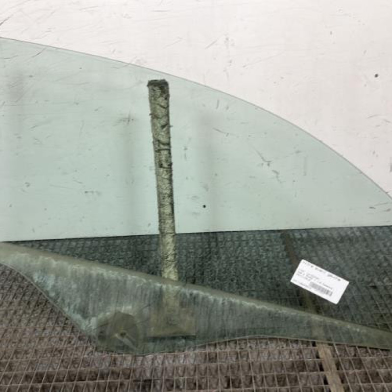 Vitre avant gauche FIAT 500 2 Photo n°4