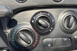 Vitre avant gauche FIAT 500 2