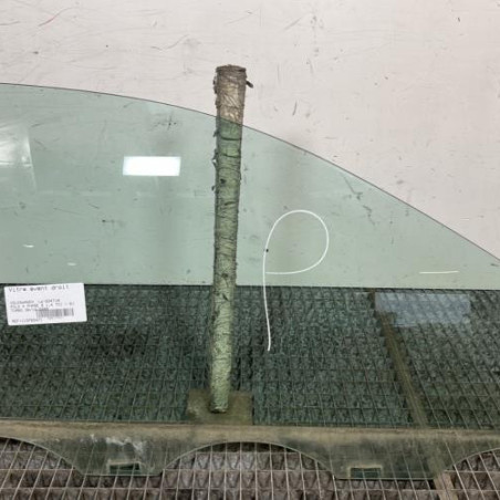 Vitre avant droit VOLKSWAGEN POLO 4 Photo n°1