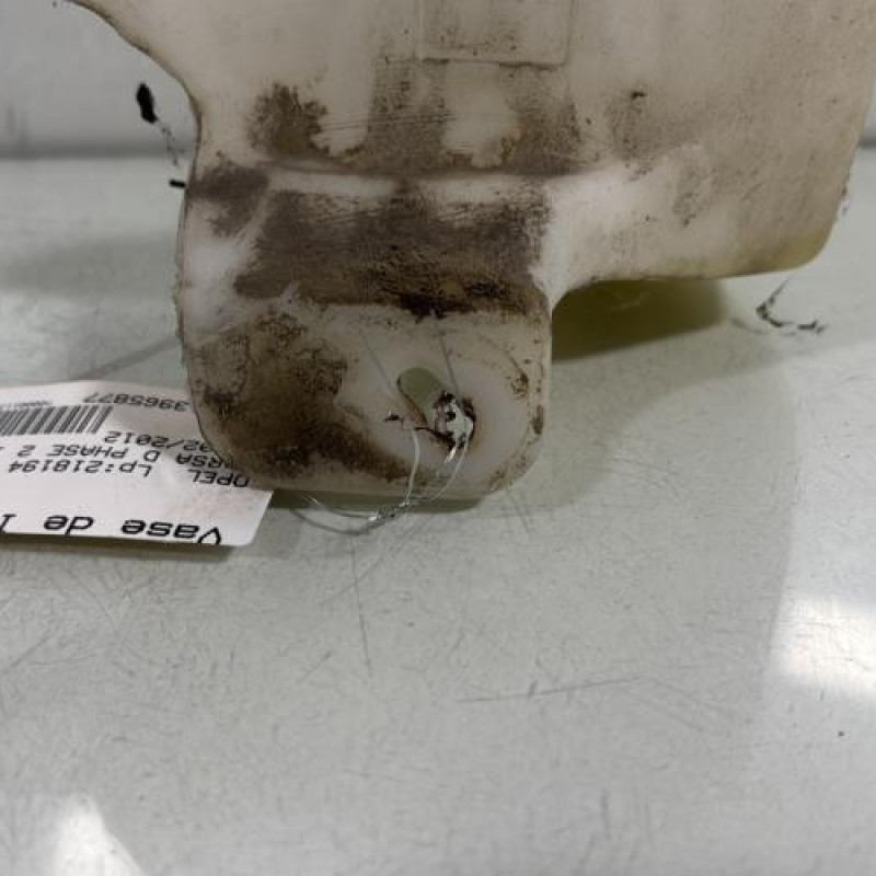 Vase de lave glace OPEL CORSA D Photo n°2