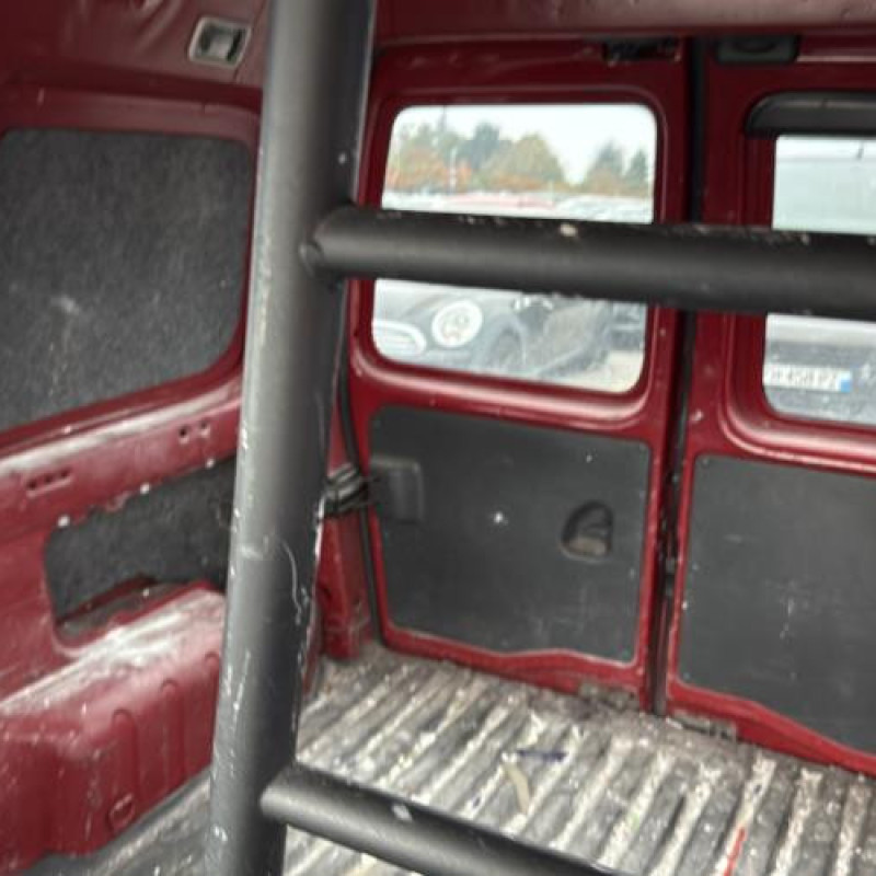 Pare boue avant gauche CITROEN BERLINGO 1 Photo n°19