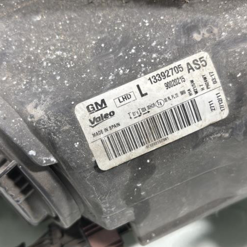 Optique avant principal gauche (feux)(phare) OPEL CORSA D Photo n°6