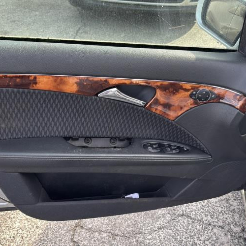 Pare soleil droit MERCEDES CLASSE E 211 Photo n°13