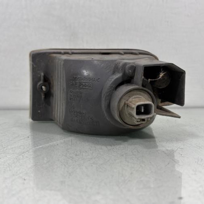 Optique avant secondaire droit (feux)(clignotant) TOYOTA RAV4 2 Photo n°2