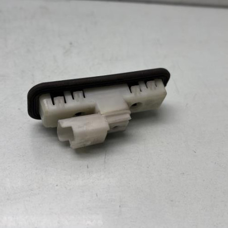 Bouton de coffre PEUGEOT 3008 1