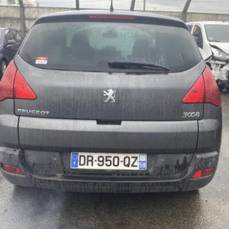 Bouton de coffre PEUGEOT 3008 1 Photo n°17