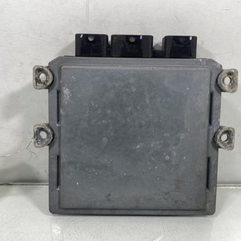 Calculateur moteur PEUGEOT PARTNER 1 Photo n°2