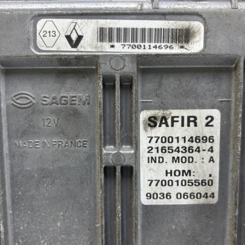 Calculateur moteur RENAULT TWINGO 1 Photo n°2