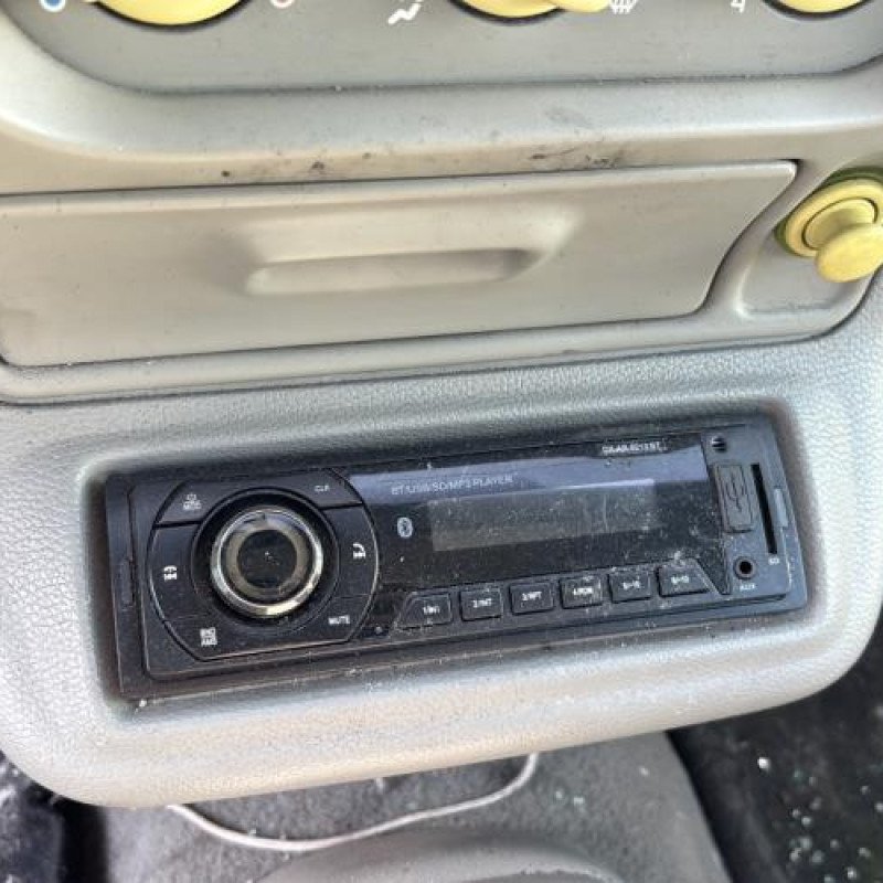 Calculateur moteur RENAULT TWINGO 1 Photo n°20