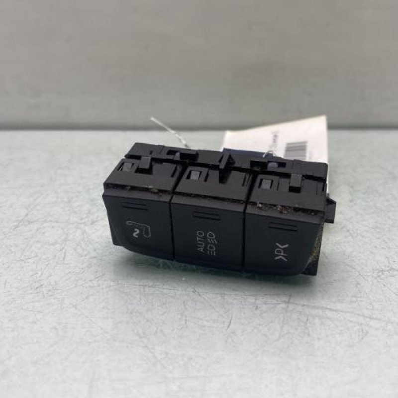 Bouton/Interrupteur PEUGEOT 508 1 SW Photo n°1