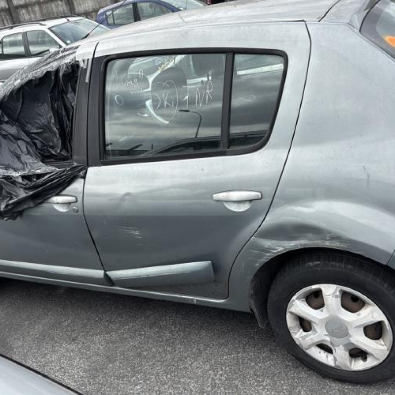 Calculateur moteur DACIA SANDERO 1 Photo n°9