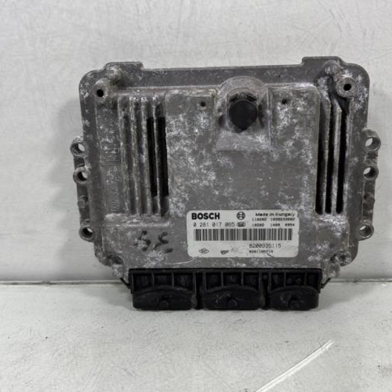 Calculateur moteur RENAULT TRAFIC 2 Photo n°2