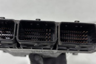 Calculateur moteur RENAULT TRAFIC 2