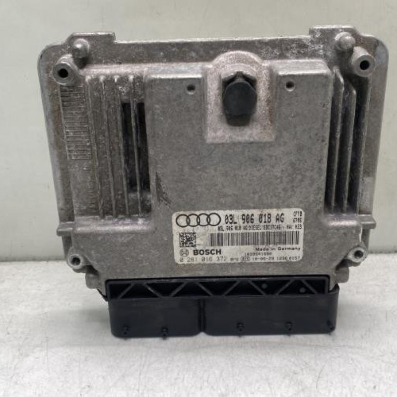 Calculateur moteur AUDI A3 2 Photo n°4
