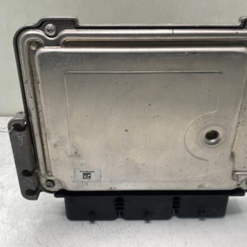 Calculateur moteur CITROEN C3 2 Photo n°3