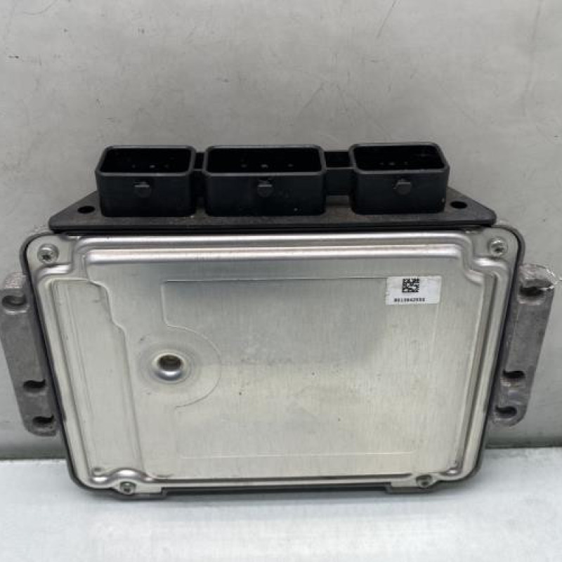Calculateur moteur CITROEN C4 GRAND PICASSO 1 Photo n°4