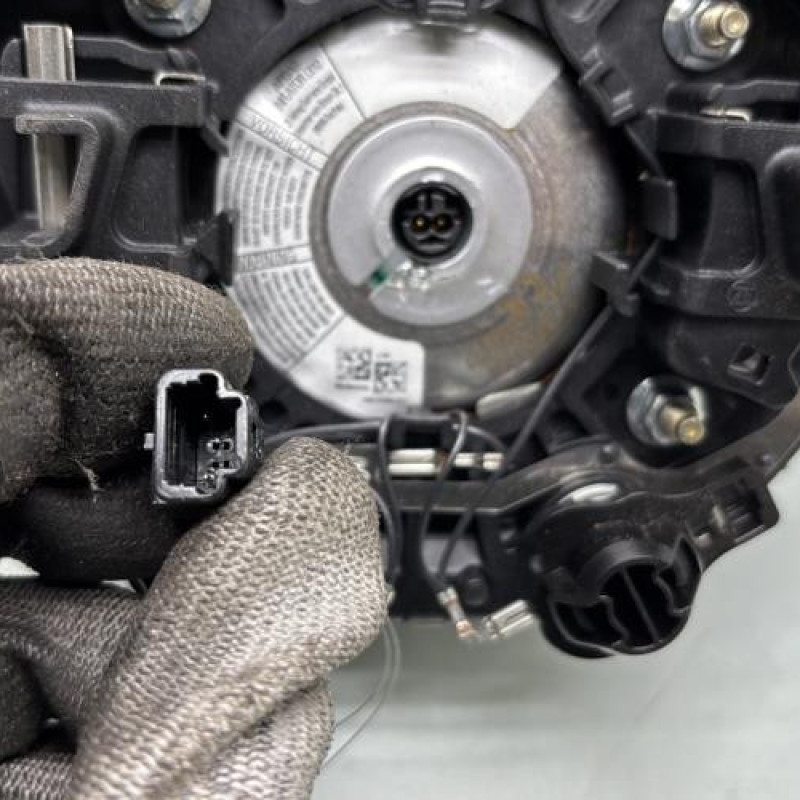 Air bag conducteur DACIA SANDERO 3 Photo n°3