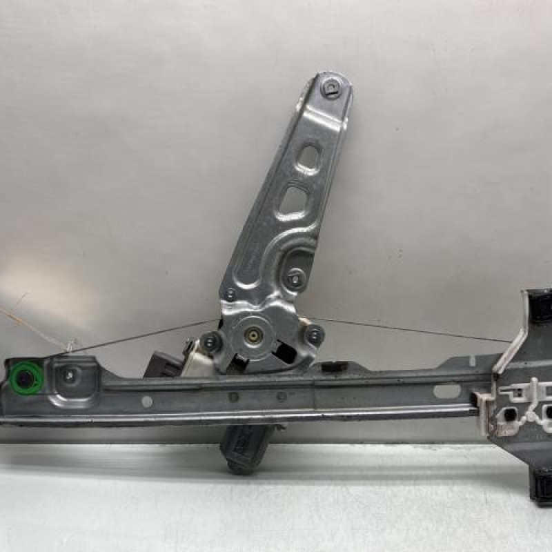 Leve vitre electrique avant droit PEUGEOT 3008 1 Photo n°1